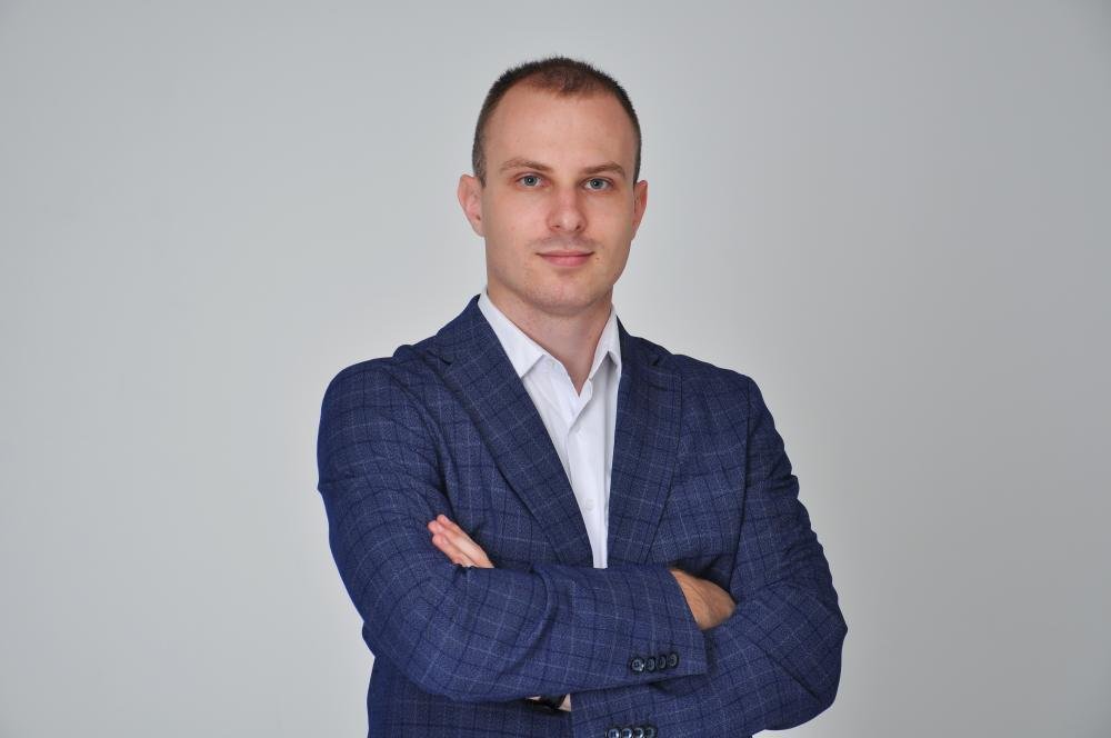 Адвокат Малик Олександр Володимирович